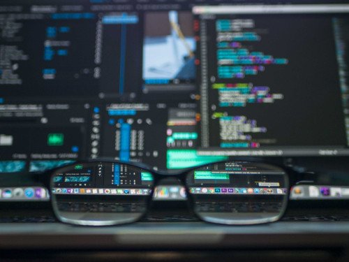 ¿Te imaginas un software diseñado para que como abogado escribas más rápido tus escritos?