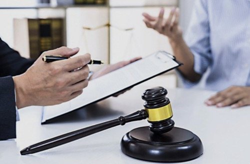 Indemnización por daños y perjuicios en caso de despido durante el periodo de prueba: análisis de la casación laboral N° 7095-2014, Lima.
