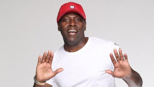 Antonio Cartagena se reinventa con un nuevo álbum recopilatorio: 'Lo mejor de mí, muchacha!'