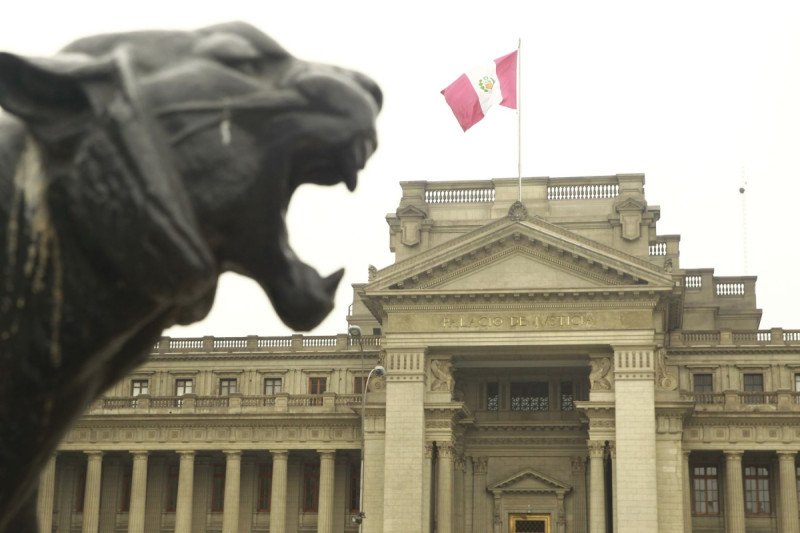 Jurisprudencia Vinculante Ceja: Una Opción Necesaria para la Justicia Civil