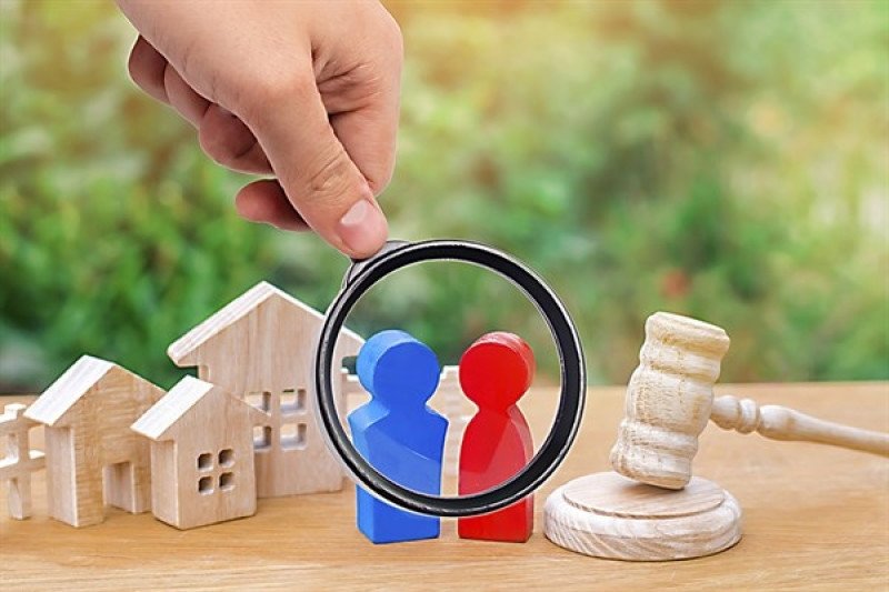 La transferencia de la propiedad de un bien ajeno pero inscrito a favor del "transferente" en los Registros Públicos