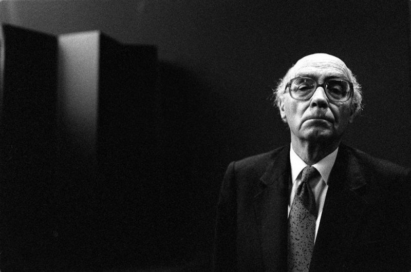 'SI TÚ NO EMIGRASTE, EMIGRÓ TU PADRE': JOSÉ SARAMAGO SOBRE LA INMIGRACIÓN